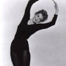 Donna Douglas - 284 x 469