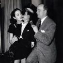 Dorothy Lamour Meets Charlie McCarthy And Edgar Bergen - 454 x 571