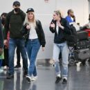 Kristen Stewart – With Dylan Meyer at JFK Airport in New York - 454 x 446