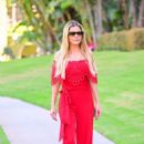 Adriana de Moura – Exit out of the Beverly Hills Hotel - 454 x 681
