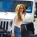 Jennifer Lopez – Seen with a luxury Hermés Birkin in New York