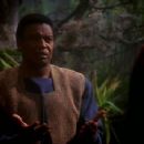 Star Trek: Deep Space Nine (1993) - 454 x 341