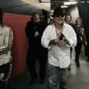 Axl, Richie and Tommy in the backstage - 454 x 303