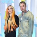 Avril Lavigne and Mod Sun – 2022 MTV VMAs at Prudential Center in Newark – New Jersey - 454 x 492