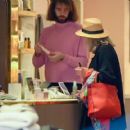 Blythe Danner – Shopping candids at GOOP in New York - 454 x 419