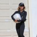 Sydney Sweeney – Seen after running errands in Los Angeles