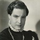 The Private Life of Henry VIII. - Robert Donat - 454 x 577