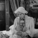 The Private Life of Henry VIII. - Elsa Lanchester - 454 x 340