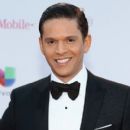 Rodner Figueroa- Premios Lo Nuestro Awards 2015 - 400 x 600