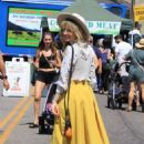 Lindsey Stirling &#8211; Spotted at the farmers market in Los Angeles