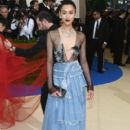 Wen Liu  in Off-White :  2017 Met Gala