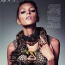 Anja Rubik Vogue Paris February 2010 - 454 x 591