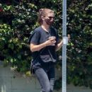Kate Mara – Out for a coffee drinks in Los Feliz