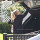 Dakota Fanning – Spotted while taking beer in Los Angeles
