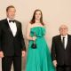 Arnold Schwarzenegger and Danny DeVito with Jennifer Lame - The 96th Annual Academy Awards (2024)
