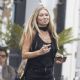 Kate Moss – Lunch with friends out in London’s Notting Hill