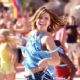 Kelly (Kelly Clarkson) enjoys her first Spring Break experience.