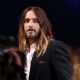 Jared Leto accepts the Best Supporting Actor award for 