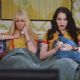 2 Broke Girls (2011)