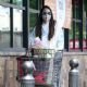 Olivia Munn – Shopping at Gelson’s to pick up groceries in Los Feliz