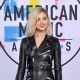 Selena Gomez attends the 2017 American Music Awards at Microsoft Theater on November 19, 2017 in Los Angeles, California