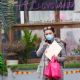 Florence Pugh – shows off her new short hair in New York