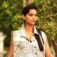 Sona In Players playing as Naina