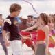 Justin (Justin Guarini) and Kelly (Kelly Clarkson) get acquainted as they sing and dance to “The Bounce.” (Background dancers: Brandon Henschel, Dondraico Johnson).
