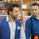 Zack (Dane Cook) and Russell (Harland Williams) in EMPLOYEE OF THE MONTH. Photo credit: John Johnson.