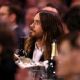 Jared Leto accepts the Best Supporting Actor award for 