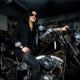 Slash, Gilby and Teddy support the UNCHAINED brand created by ex-SNAKEPIT Johnny Griparic: a portion of the amounts generated will be donated to the MusiCares Association